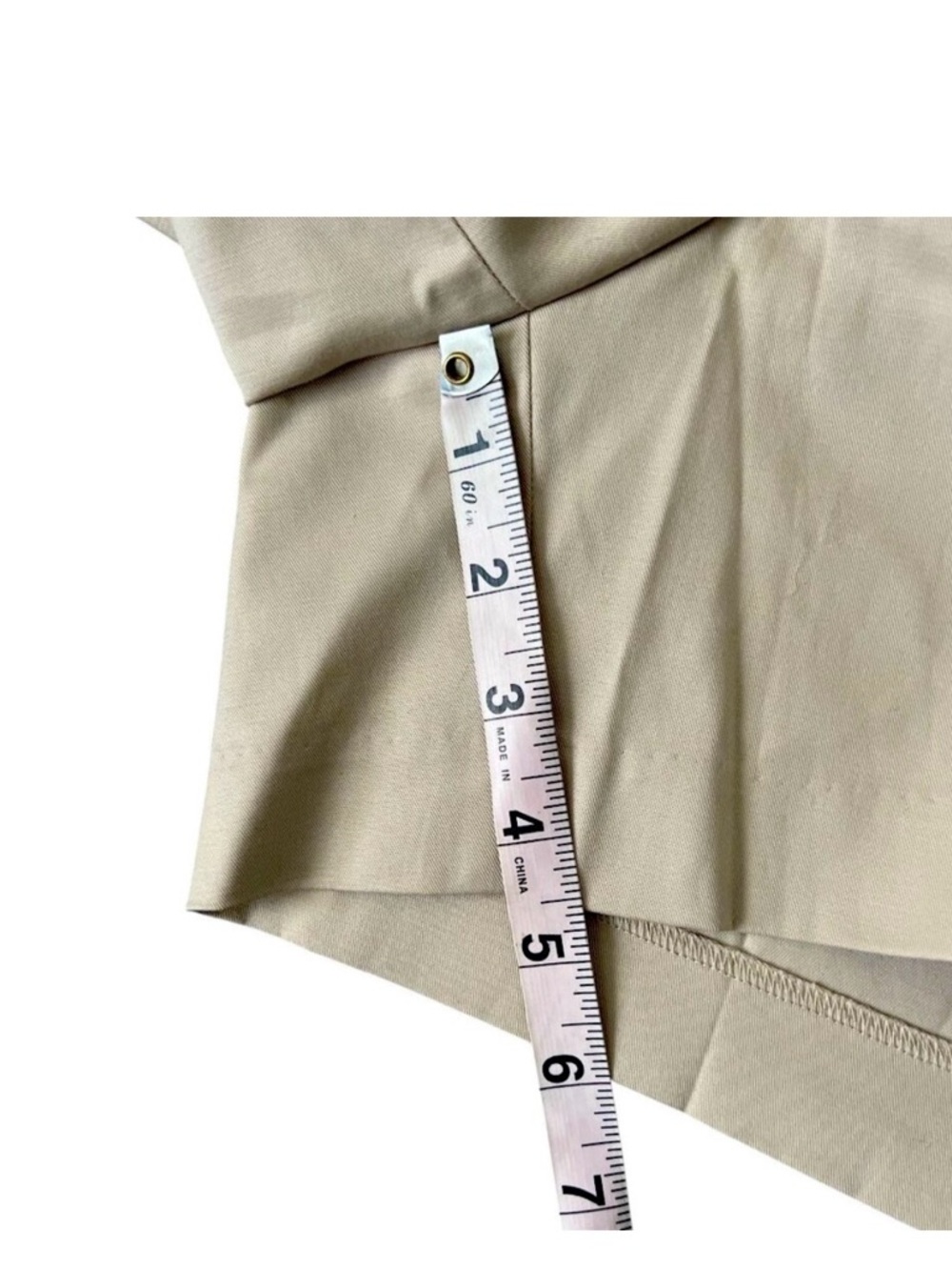 NWT! Ann Taylor Devin City Short in Tan/Beige - Picture 6 of 7